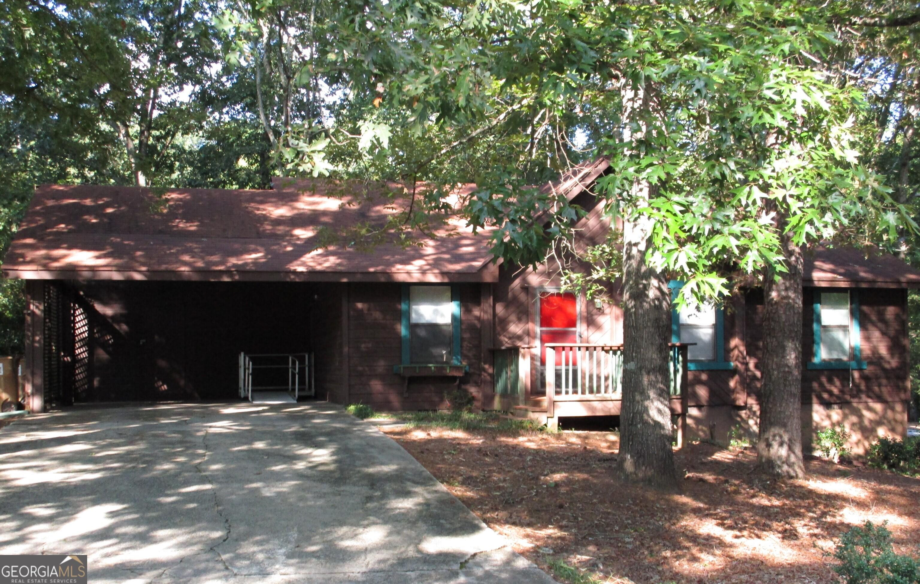 Photo one of 2370 Old Mill Sw Dr Conyers GA 30094 | MLS 10264409G