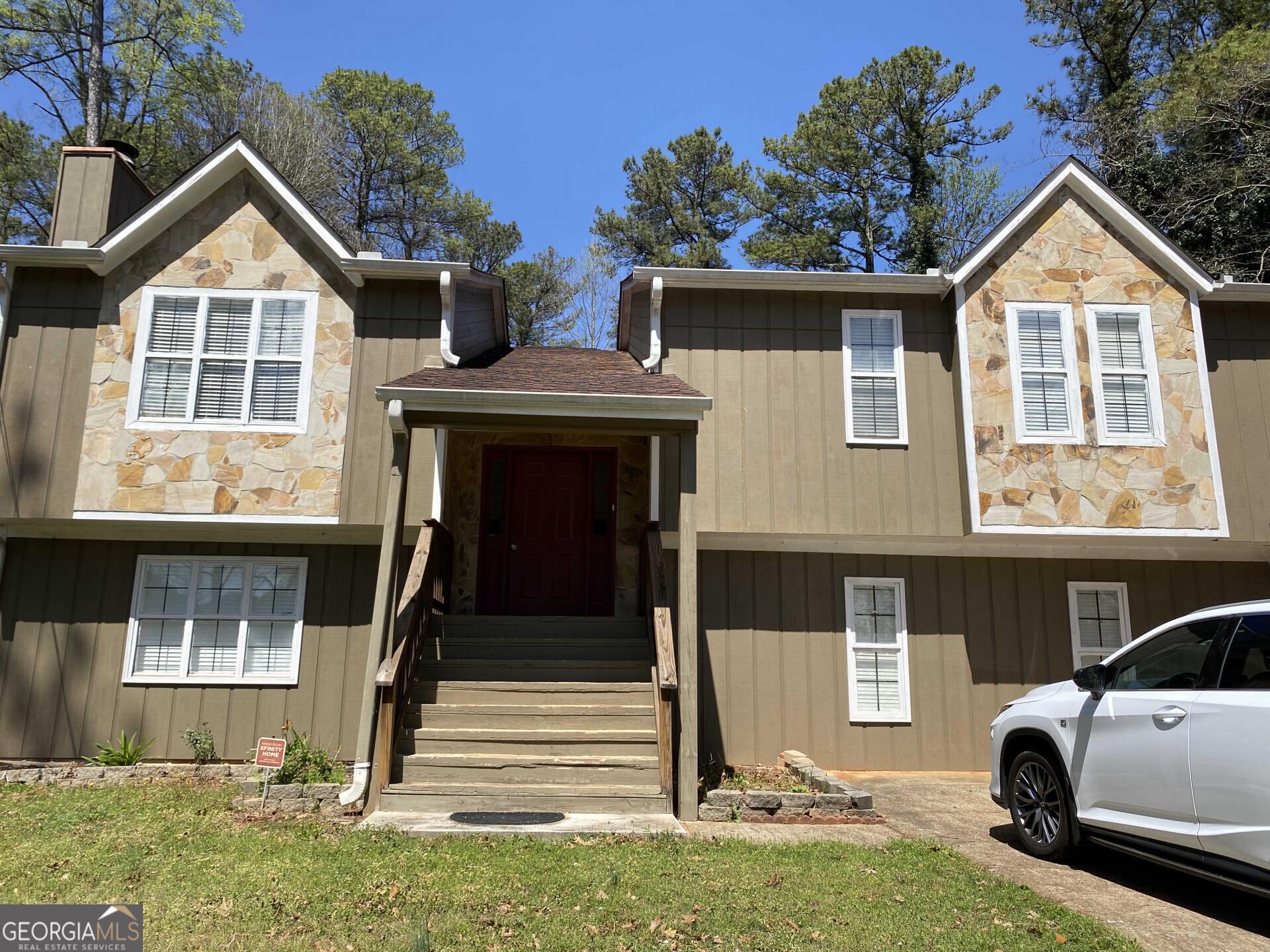 Photo one of 737 Emerald Forest Cir Lawrenceville GA 30044 | MLS 10274510G