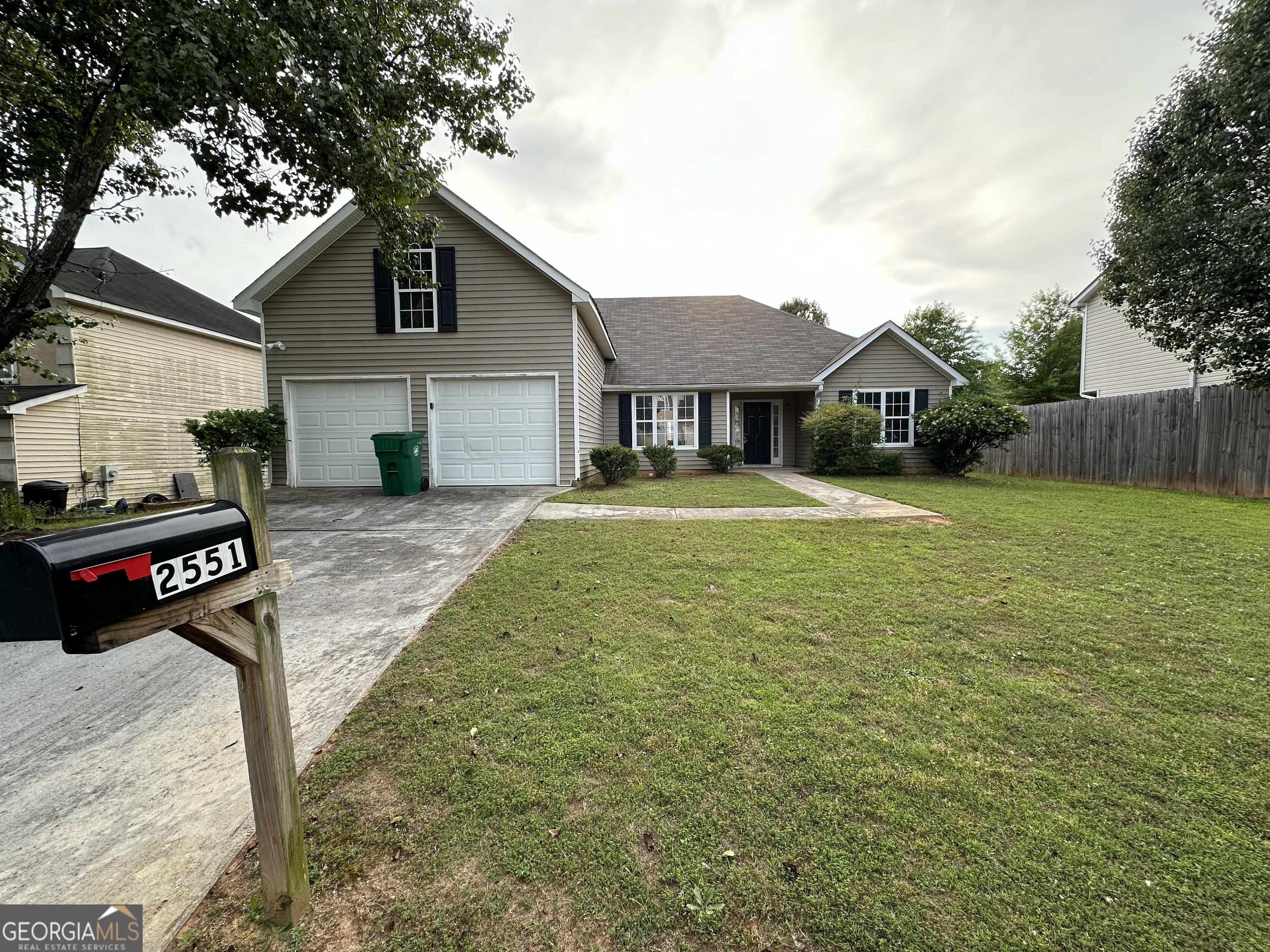 Photo one of 2551 Willow Way Dr Lithonia GA 30058 | MLS 10284060G
