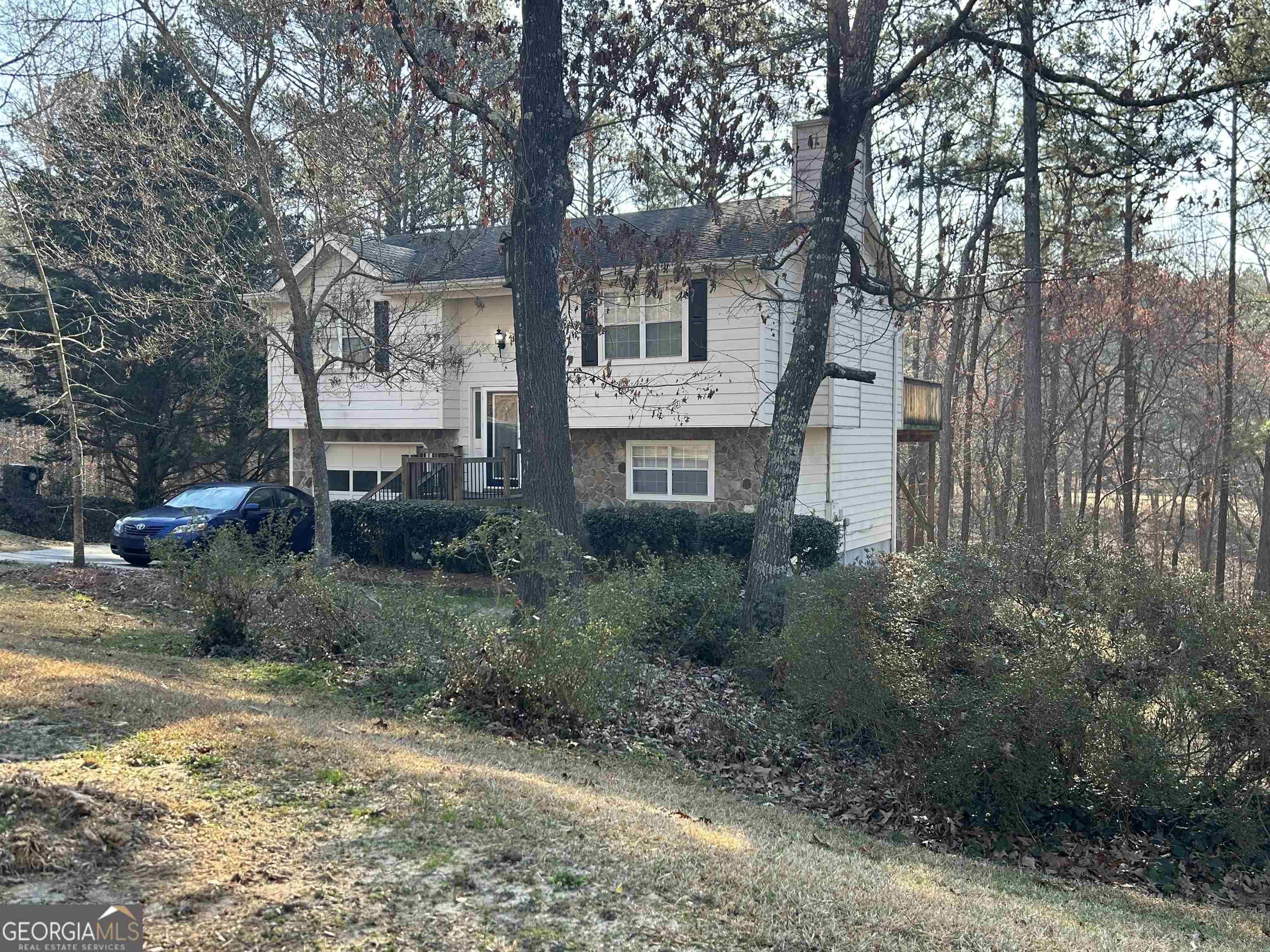 Photo one of 2129 Kings Mountain Dr. Conyers GA 30012 | MLS 20171330G