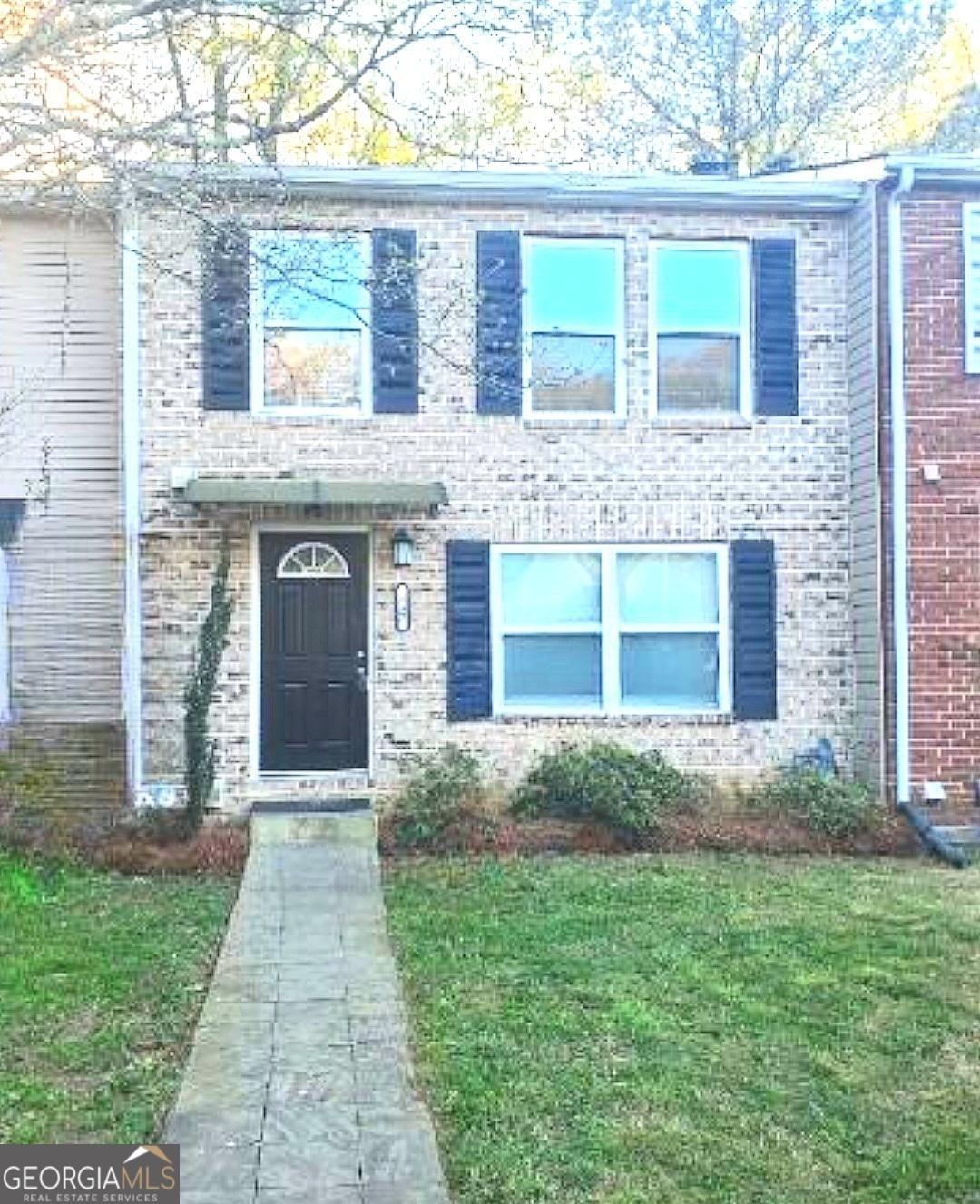 Photo one of 132 Roswell Commons Way Roswell GA 30076 | MLS 20176209G
