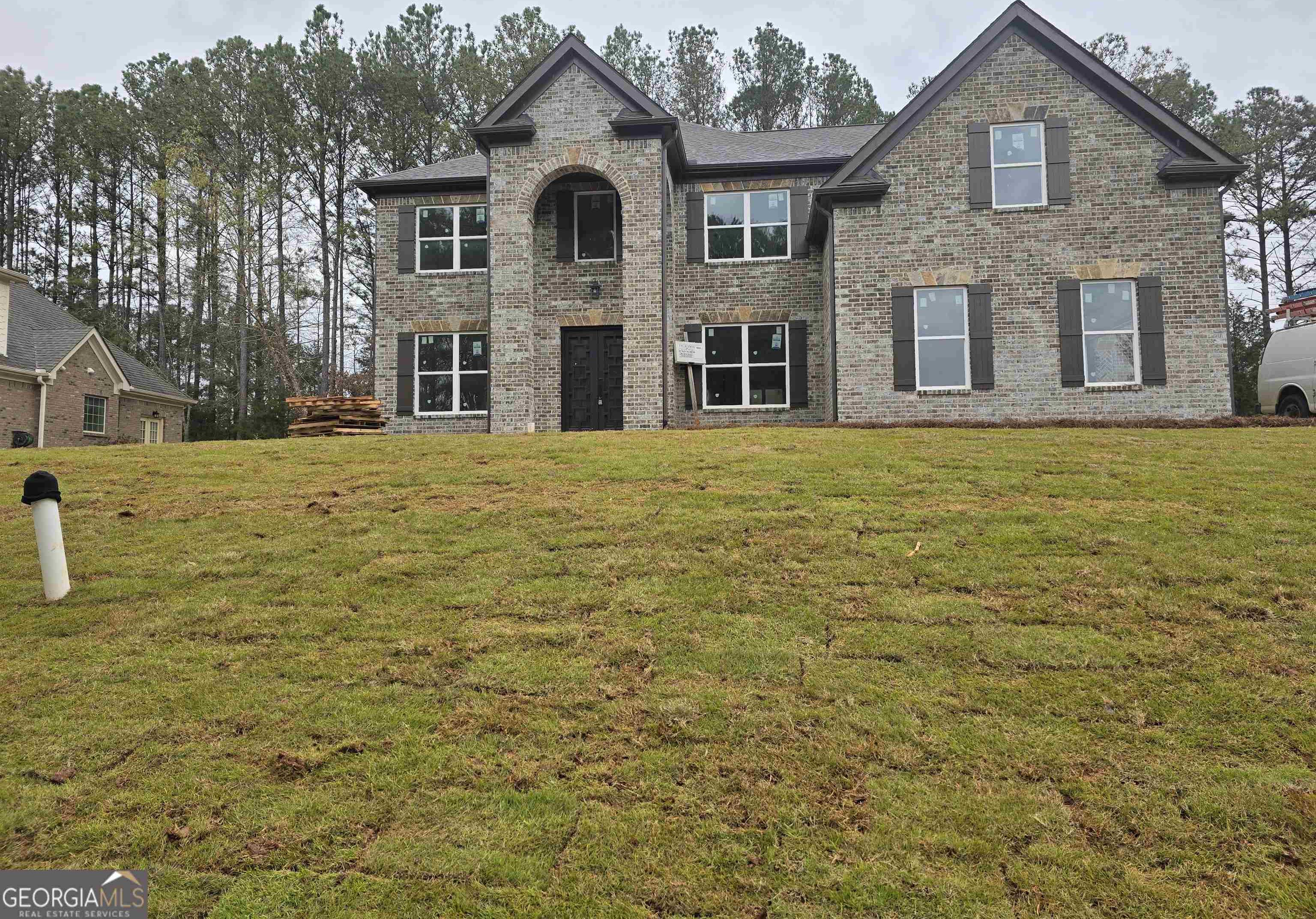 Photo one of 2556 Se Westchester Way Conyers GA 30013 | MLS 20176607G