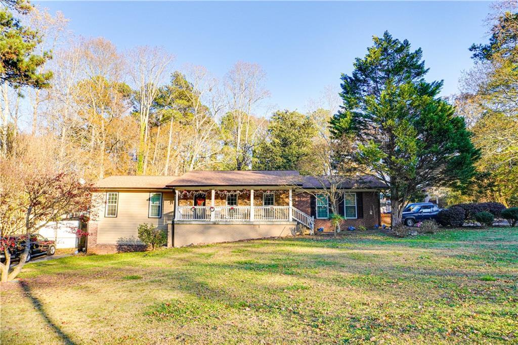 Photo one of 1447 Gardner Nw Rd Conyers GA 30012 | MLS 7313982F