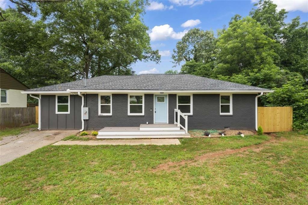 Photo one of 2127 Whites Mill Rd Decatur GA 30032 | MLS 7337926F