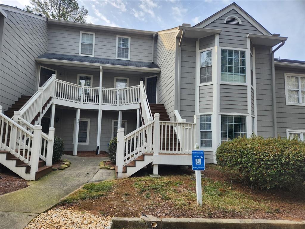 Photo one of 508 Mill Pond Rd Roswell GA 30076 | MLS 7341963F