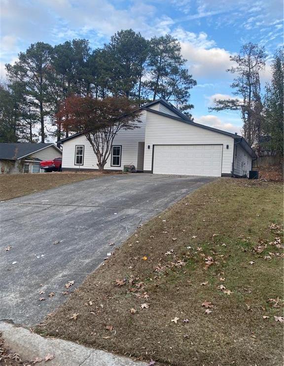 Photo one of 1067 Park Forest Nw Dr Lilburn GA 30047 | MLS 7343201F