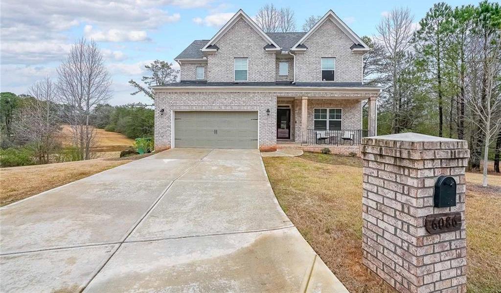 Photo one of 6086 Southland Dr Stone Mountain GA 30087 | MLS 7349133F