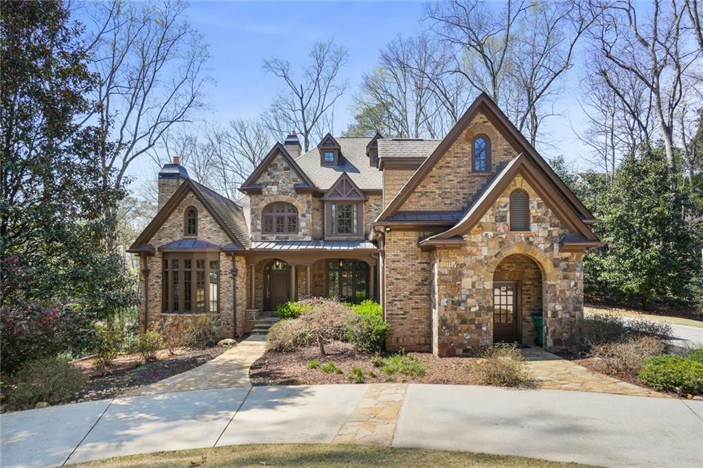 Photo one of 4980 High Point Rd Sandy Springs GA 30342 | MLS 7349380F