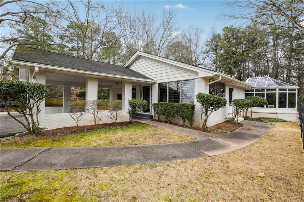 Photo one of 2395 Dodson Dr East Point GA 30344 | MLS 7351274F