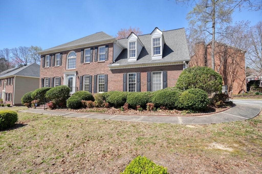 Photo one of 3146 Crestmont Nw Way Kennesaw GA 30152 | MLS 7351750F