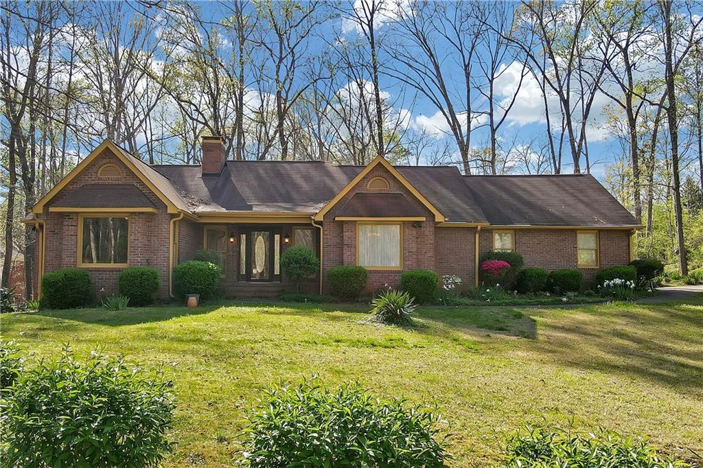 Photo one of 95 Bunnie Trail Trl Ellenwood GA 30294 | MLS 7351824F