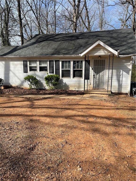 Photo one of 2305 Phillips Rd Lithonia GA 30058 | MLS 7351895F