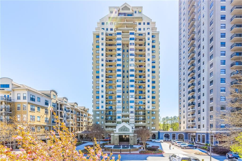 Photo one of 795 Hammond Dr # 1111 Atlanta GA 30328 | MLS 7360403F