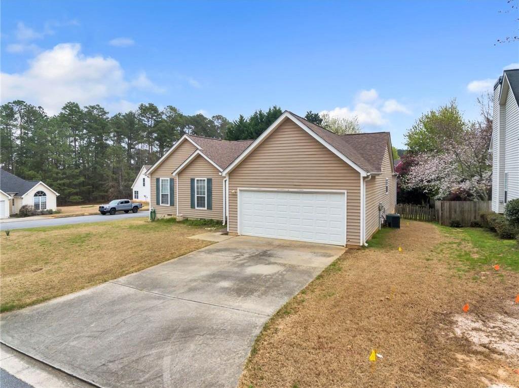 Photo one of 11832 Harbour Town Pkwy Fayetteville GA 30215 | MLS 7360791F
