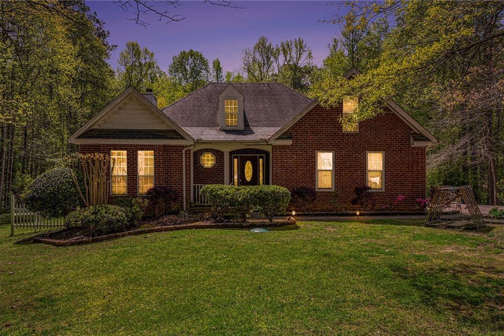 Photo one of 340 Thornton Dr Fayetteville GA 30214 | MLS 7363920F