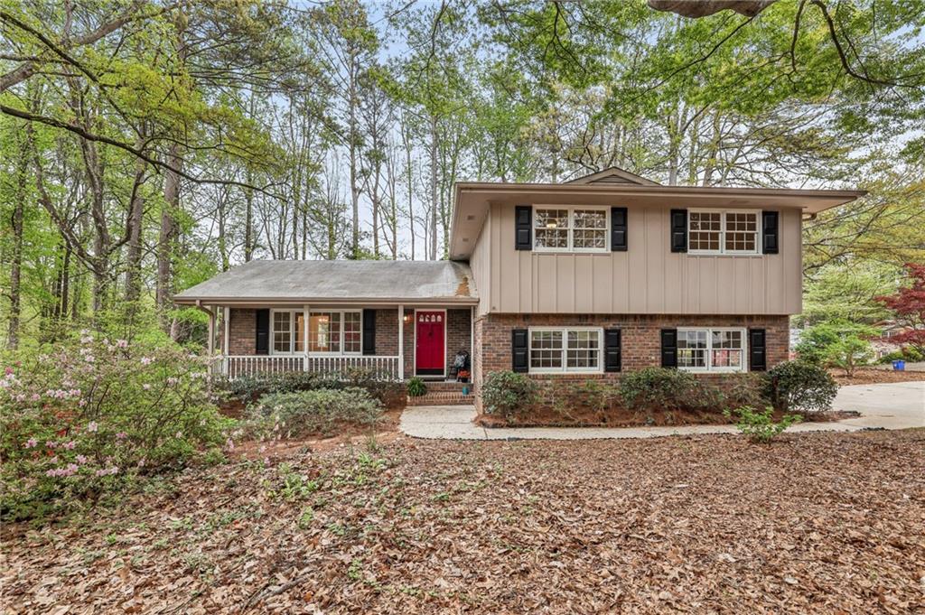 Photo one of 2601 Sterling Acres Dr Tucker GA 30084 | MLS 7364487F