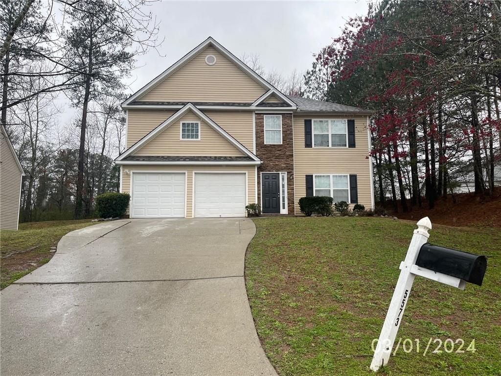 Photo one of 5573 Rock Lake Dr Atlanta GA 30349 | MLS 7364552F