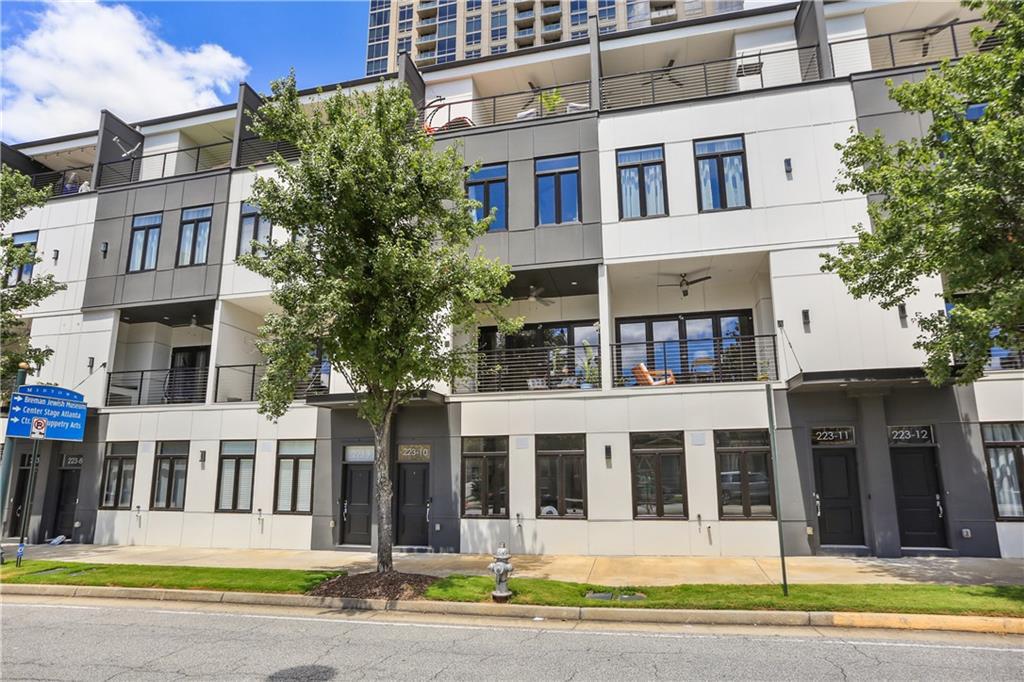 Photo one of 223 16Th St # 10 Atlanta GA 30363 | MLS 7365814F