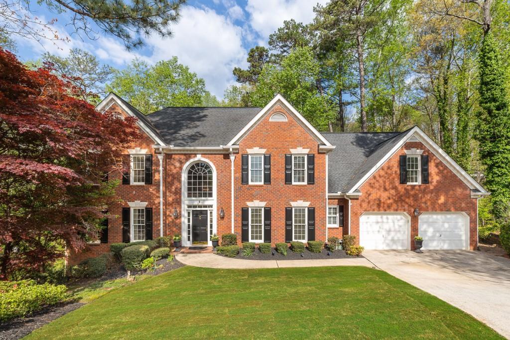 Photo one of 8190 Overview Ct Roswell GA 30076 | MLS 7366696F