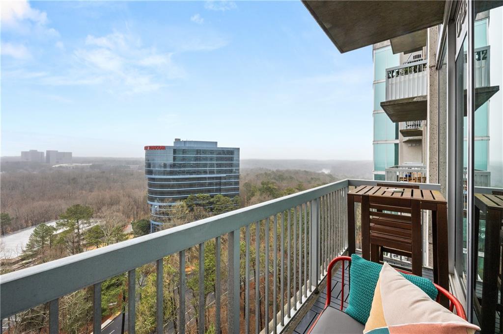 Photo one of 3300 Windy Ridge Se Pkwy # 1419 Atlanta GA 30339 | MLS 7366969F