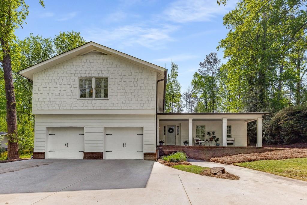 Photo one of 5543 Woodberry Cir Marietta GA 30068 | MLS 7370355F