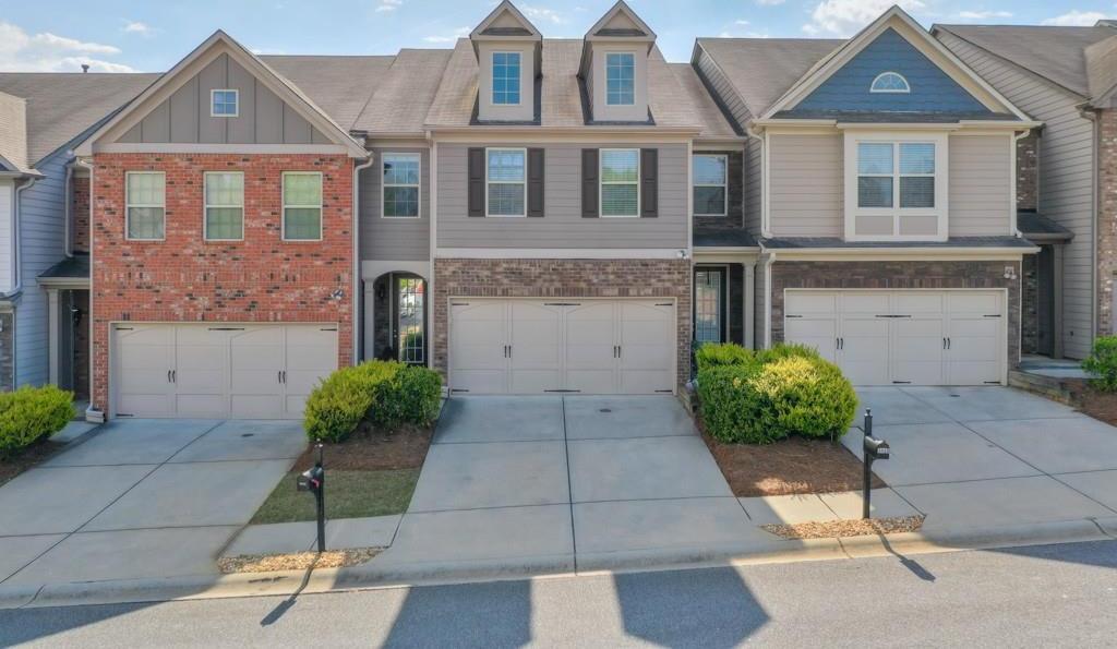 Photo one of 3466 Sardis Bend Dr Buford GA 30519 | MLS 7370446F