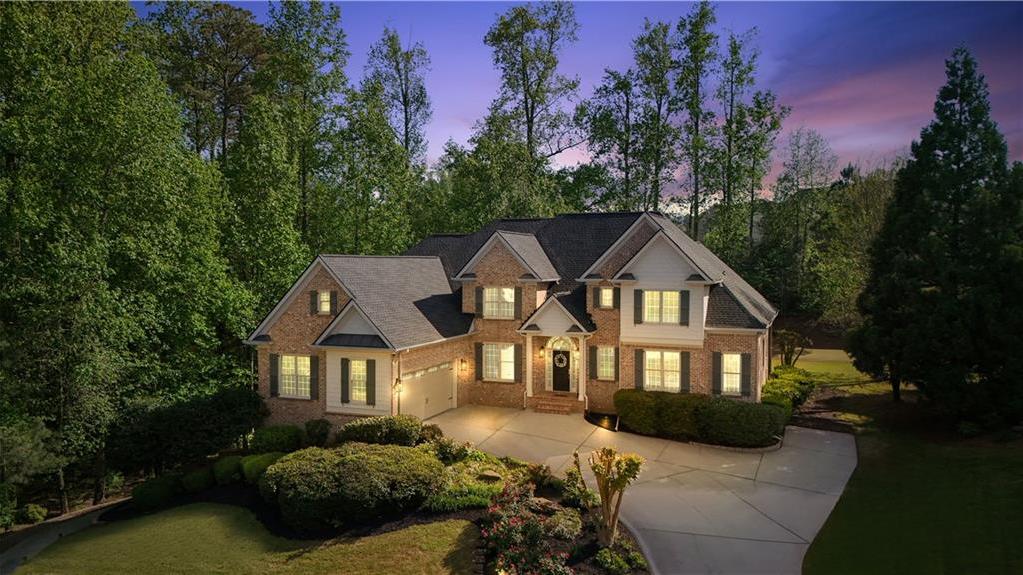 Photo one of 2309 Glenmore Ln Snellville GA 30078 | MLS 7370795F