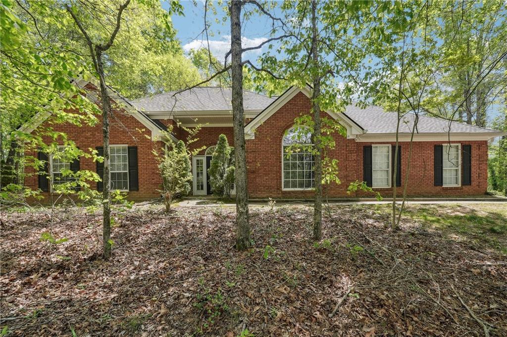 Photo one of 1000 Oak Valley Rd Dacula GA 30019 | MLS 7370996F