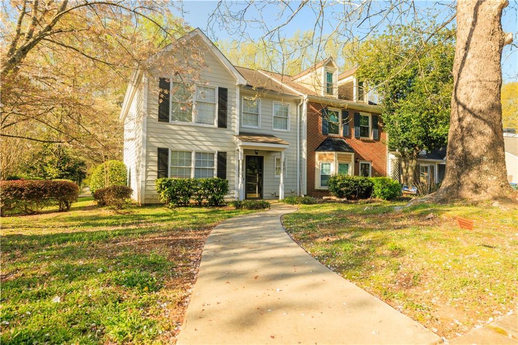 Photo one of 131 Willow Stream Ct Roswell GA 30076 | MLS 7372202F