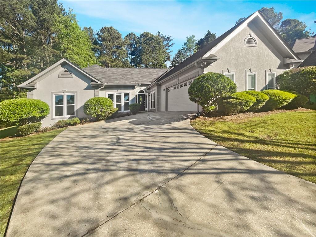 Photo one of 567 Shadow Oaks Dr Stone Mountain GA 30087 | MLS 7373129F