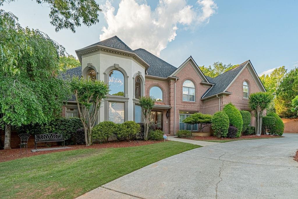 Photo one of 7290 Sentinae Chase Dr Roswell GA 30076 | MLS 7373693F