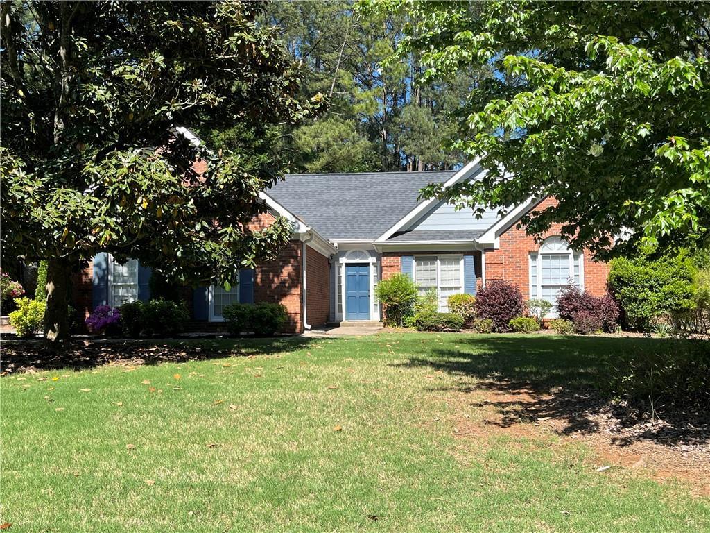 Photo one of 5038 Southland Dr Woodstock GA 30188 | MLS 7373796F
