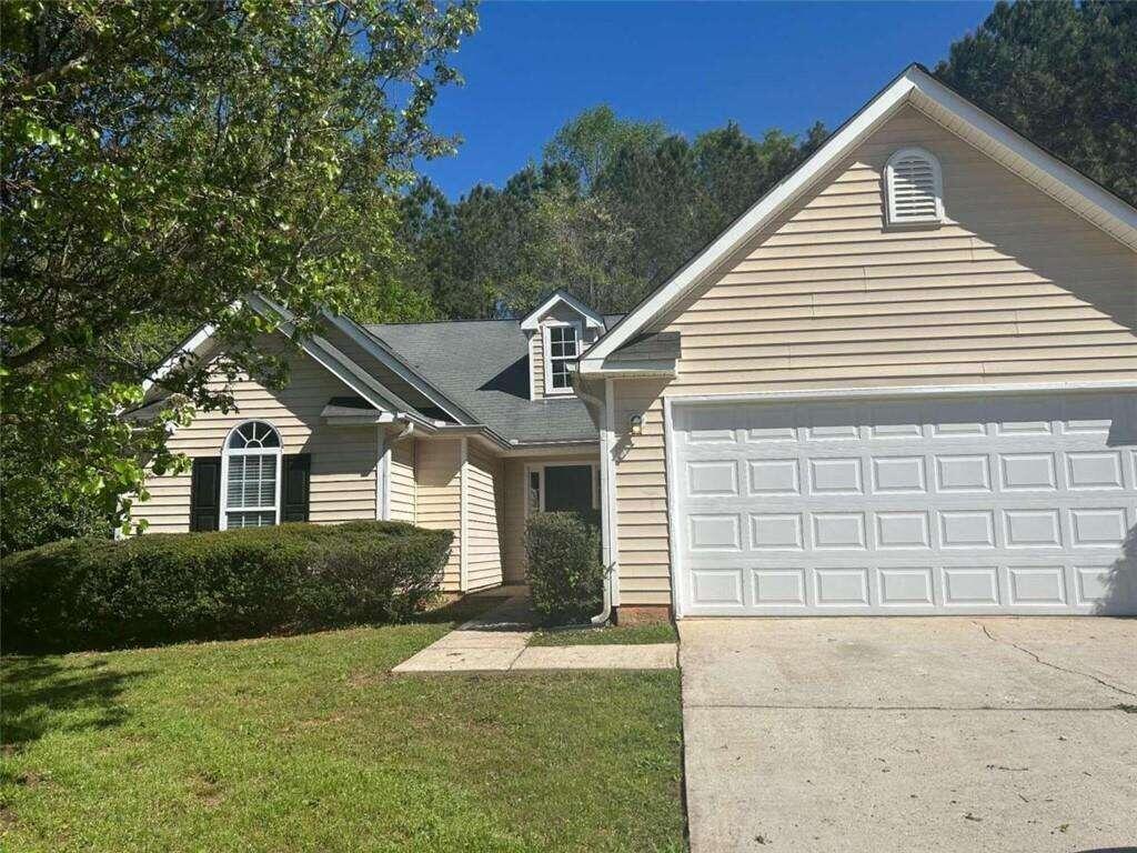 Photo one of 6392 Ariaal Dr Lithonia GA 30038 | MLS 7373827F