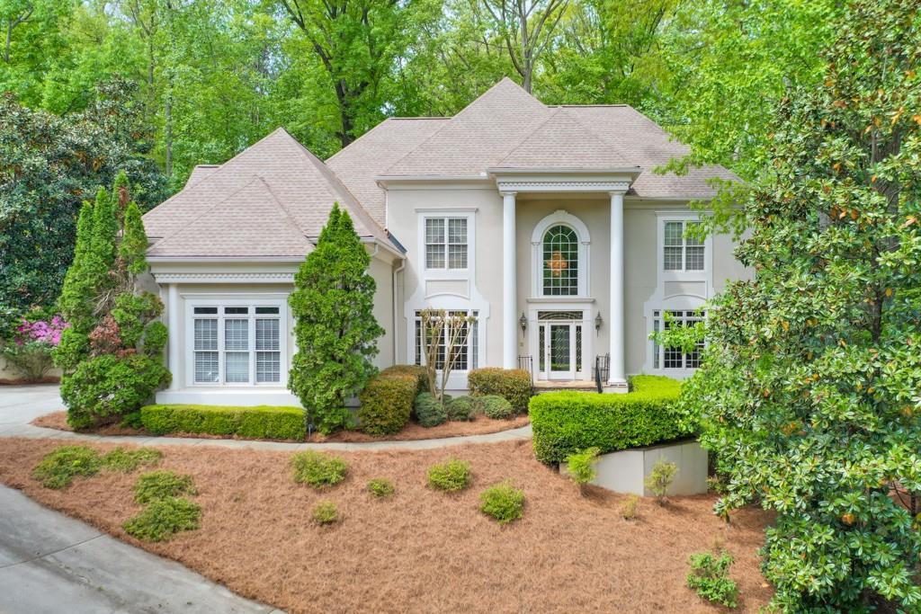 Photo one of 311 W Country Dr Duluth GA 30097 | MLS 7376088F