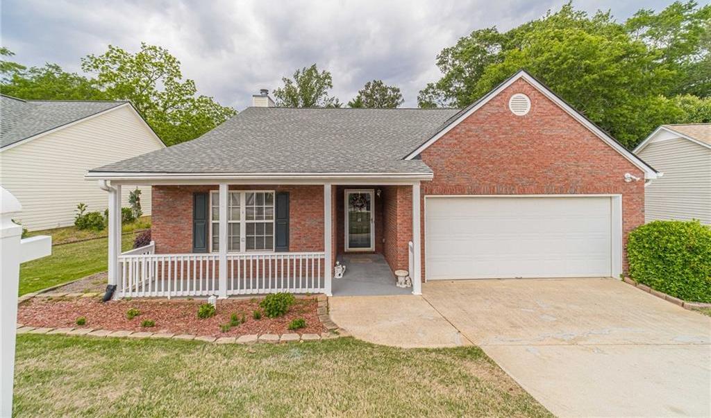 Photo one of 727 Jacoby Dr Loganville GA 30052 | MLS 7376438F