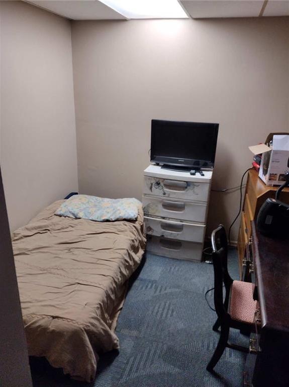 Photo #33