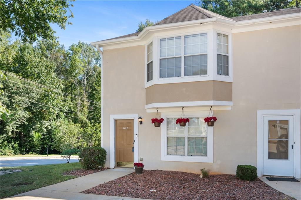 Photo one of 3127 Fields Dr Lithonia GA 30038 | MLS 7470497F