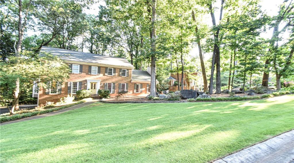 Photo one of 801 Hampton Sw Pl Marietta GA 30064 | MLS 7478916F