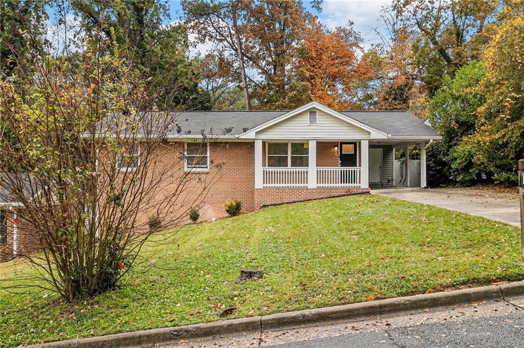 Photo one of 796 Vanderbilt Nw Ct Atlanta GA 30318 | MLS 7489957F