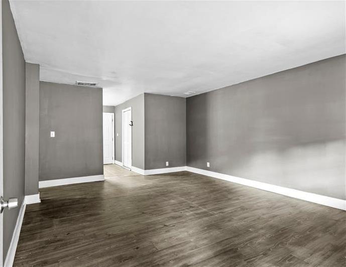 Photo #6