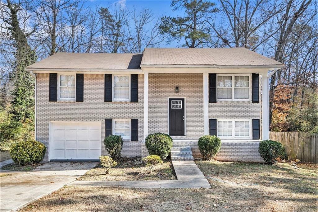 Photo one of 1767 Big Horn Se Ct Conyers GA 30013 | MLS 7497368F