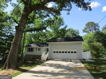 Photo one of 2125 Lost Forest Sw Ln Conyers GA 30094 | MLS 10297563
