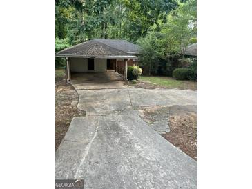 Photo one of 3565 Glenwood Rd Decatur GA 30032 | MLS 10389619