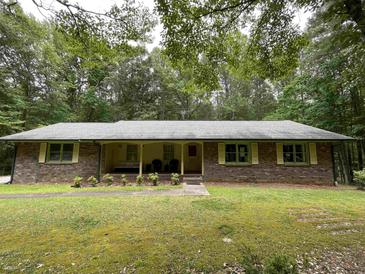 Photo one of 330 Pine Trail Road Fayetteville GA 30214 | MLS 20120890