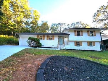 Photo one of 4173 Emerald Lake Dr Decatur GA 30035 | MLS 7337958