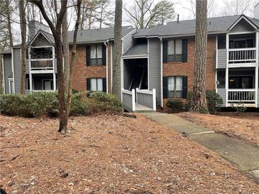 Photo one of 501 Warm Springs Cir Roswell GA 30075 | MLS 7352931