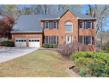 Photo one of 13080 Magnolia Crescent Dr Roswell GA 30075 | MLS 7354040