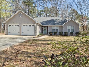 Photo one of 5166 Forest View Trl Douglasville GA 30135 | MLS 7354070