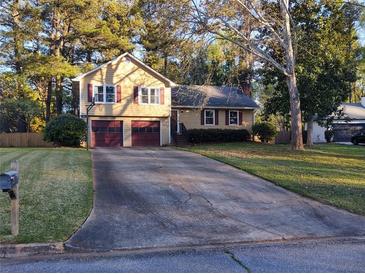 Photo one of 1521 Willow Creek Ct Snellville GA 30078 | MLS 7360368