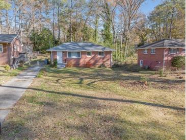 Photo one of 2842 Delowe Dr East Point GA 30344 | MLS 7363789
